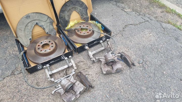 Комплект передних тормозов 312мм VAG