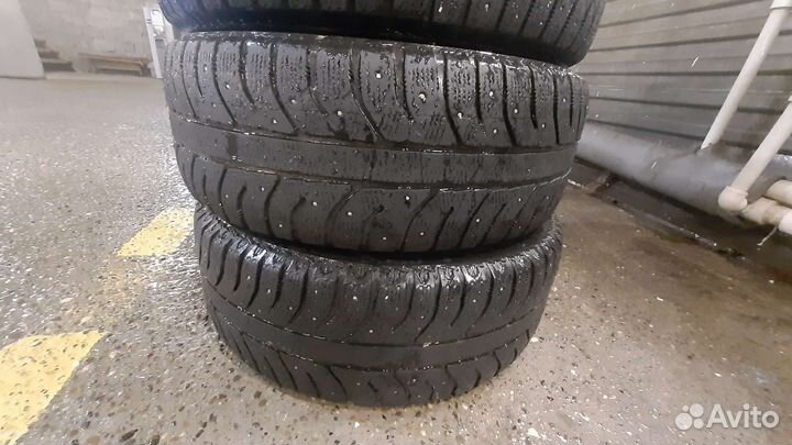 Bridgestone Ice Cruiser 7000 205/60 R16