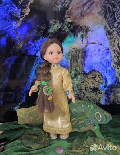 Русский народный костюм для куклы Паола Рейна