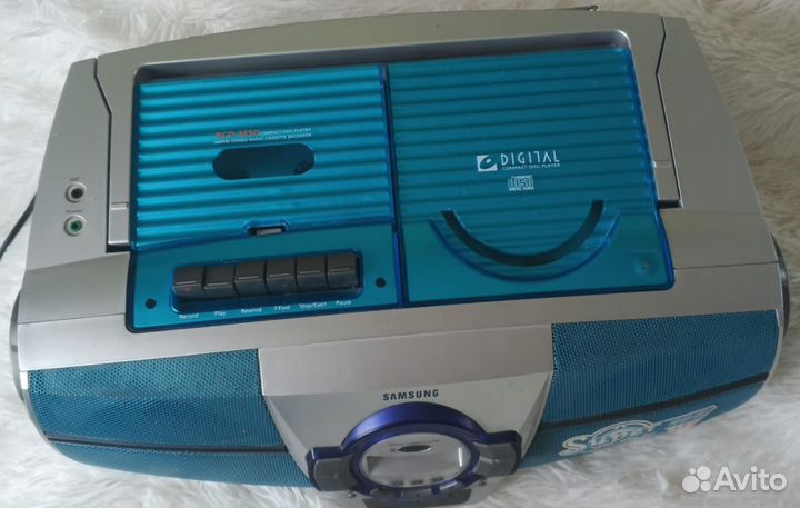 Магнитофон Samsung