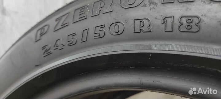 Pirelli P Zero Rosso 245/50 R18