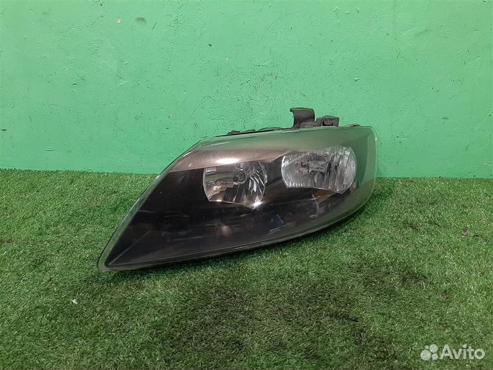 Фара левая Audi Q7 (4LB) 2007