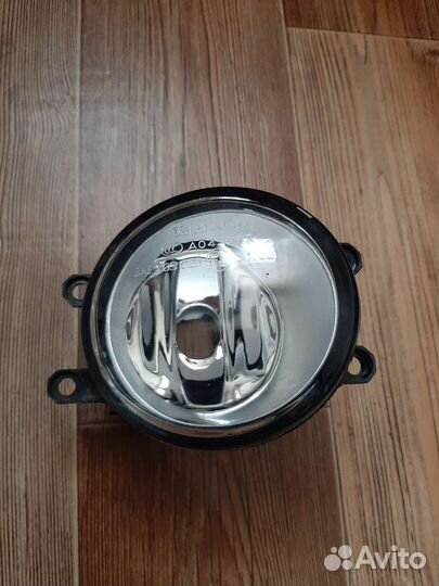 Противотуманные фары toyota vitz