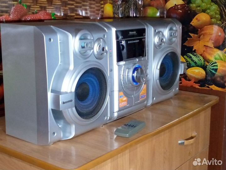 Panasonic SA-AK 330.Bluetooth музыкальный центр