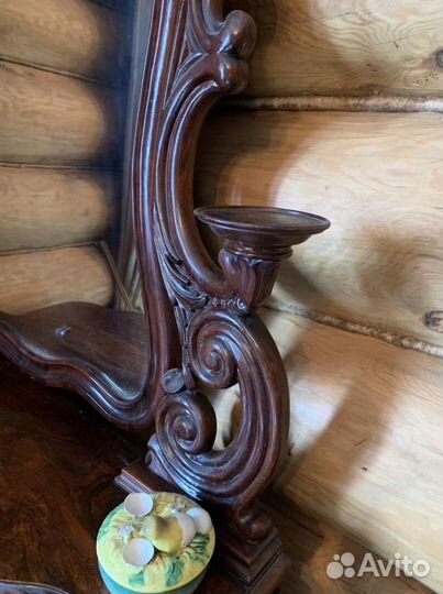 Антикварная мебель