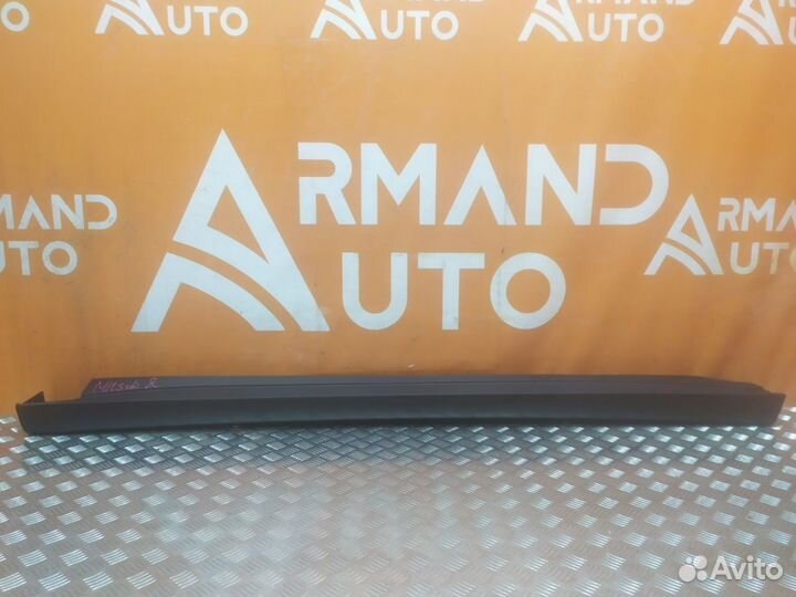 Накладка порога левая Mitsubishi Outlander 3