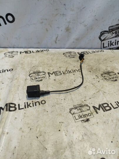 Камера заднего вида Mercedes C-Class W204