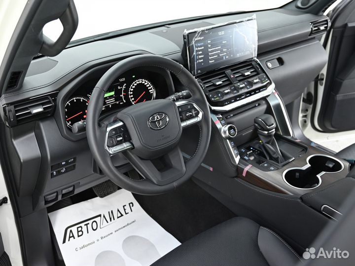 Toyota Land Cruiser 3.5 AT, 2023, 10 км