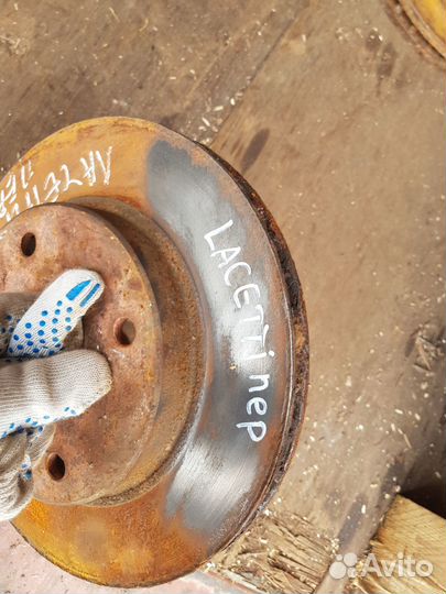 Диск тормозной передний Chevrolet Lacetti
