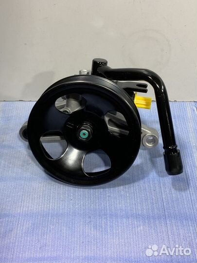 Насос гур гидроусилителя руля Kia RIO 3