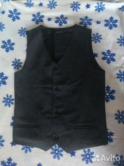 Костюм тройка школьный