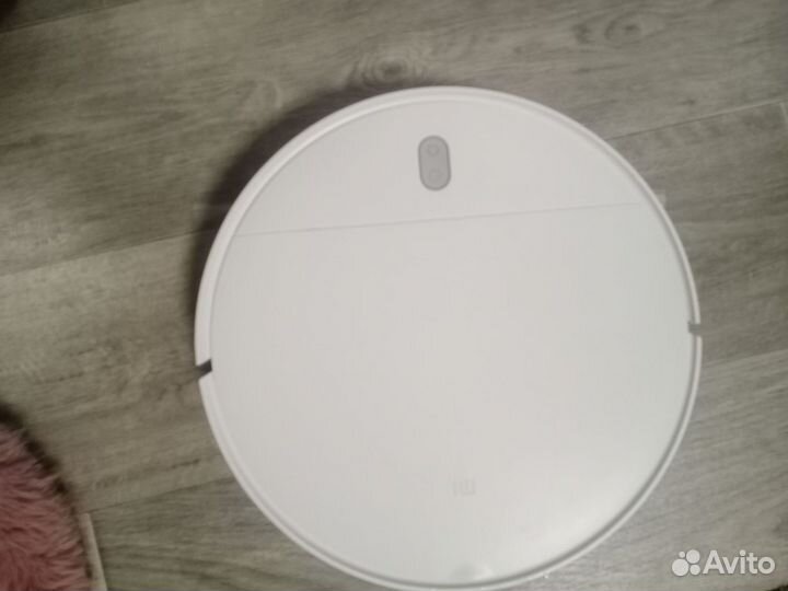 Xiaomi Робот-пылесос Mi Robot Vacuum-Mop Essential