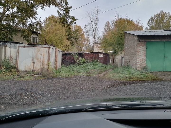 Машиноместо, 30 м²