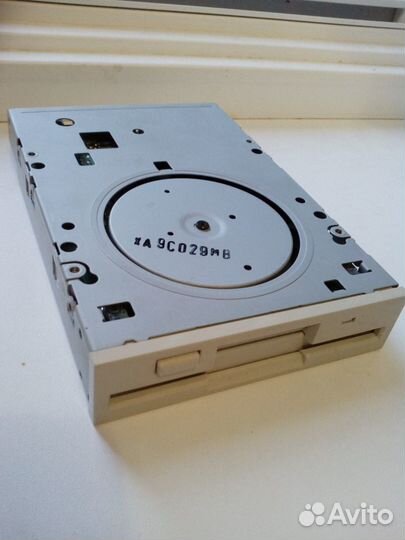 Дисковод флоппи Samsung SFD 3218