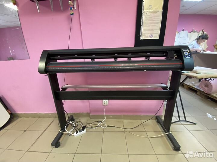 Режущий плоттер TC-1261AA(AF)