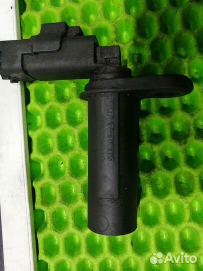 Датчик положения коленвала 1.5L DCI K9K Renault