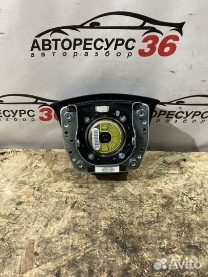 Подушка безопасности водителя Киа Соренто 2 XM FL