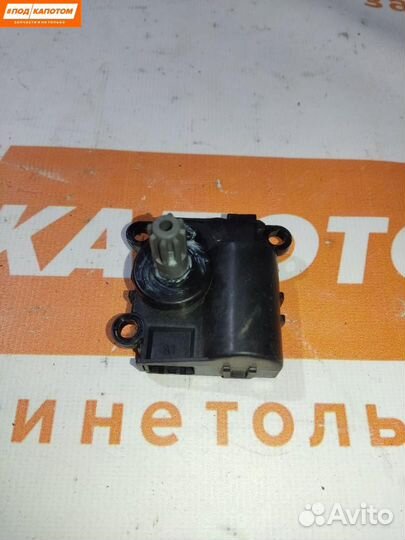 Моторчик заслонки печки Hyundai ix35 рест. 2014