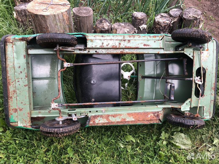 Педальный москвич азлк 1990