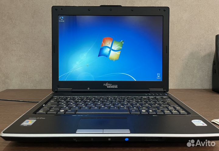 Ноутбук Fujitsu Siemens amilo PRO V3205