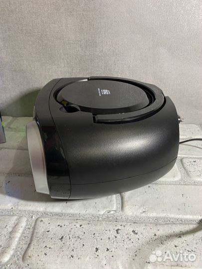 Магнитола Dexp Q320