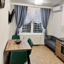 2-к. квартира, 57 м², 9/12 эт.