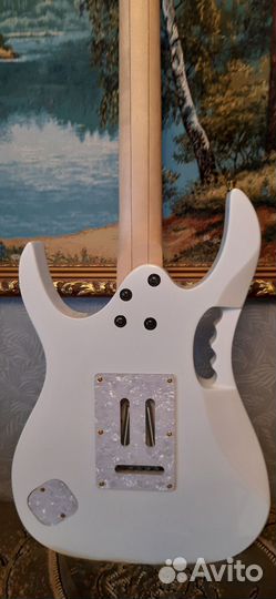 Электрогитара (новая)торг