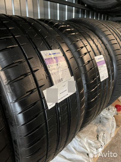 Michelin Pilot Sport 4 S 275/30 R20