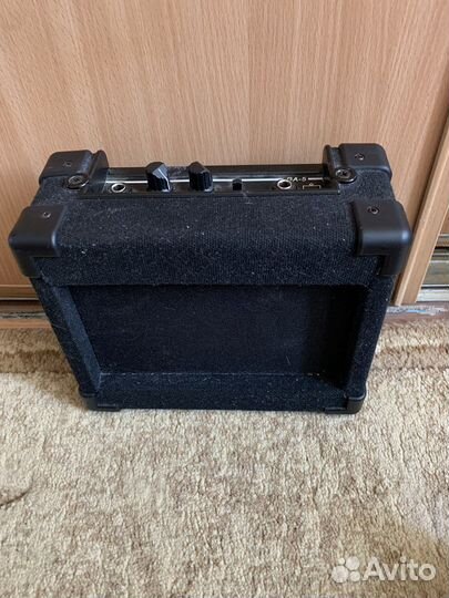 Электрогитара с комбиком