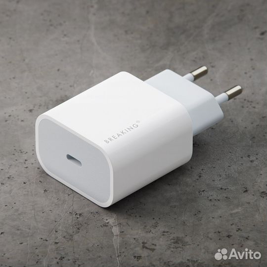 Зарядное устройство для iPhone/сзу Breaking WC08