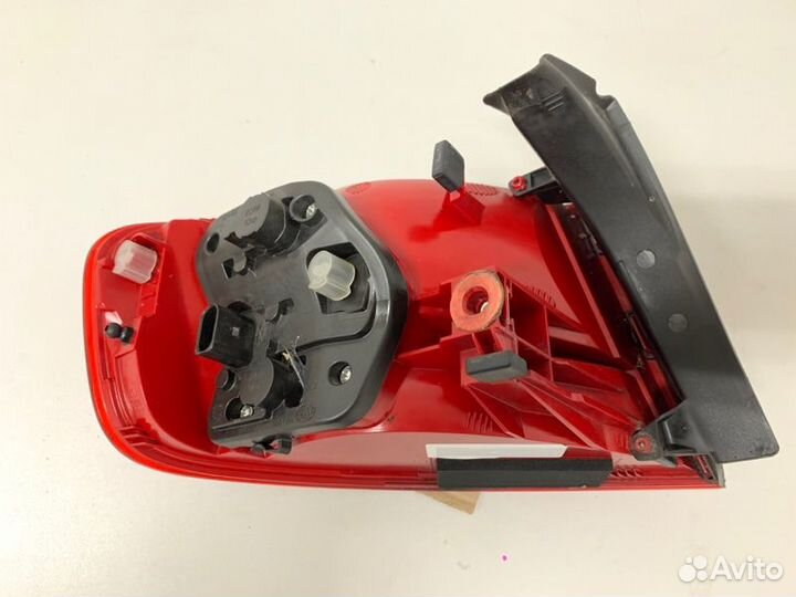 Фонарь задний правый Audi A4 B8 седан 2007-2011