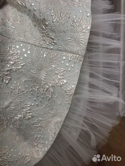 Платье для девочки нарядное