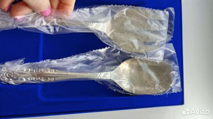 Столовые приборы новые