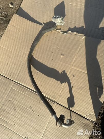 Трубка кондиционера Kia Sorento 1