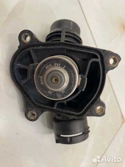 Оригинал термостат BMW E60 2.0d 177 л.с