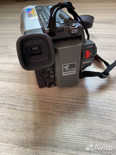 Видеокамера Samsung