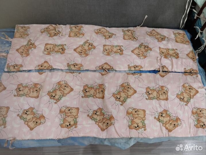 Бортики в кроватку