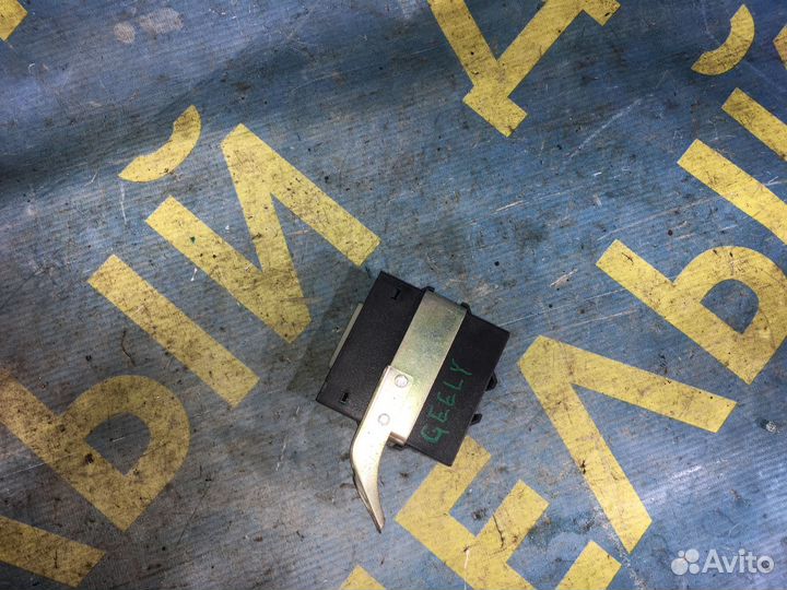 Блок управления парктроником Geely Vision