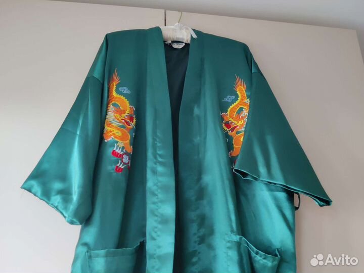 Шелковый китайский халат с драконом 48 L