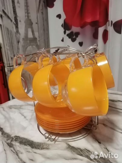 Набор кружек на подставке