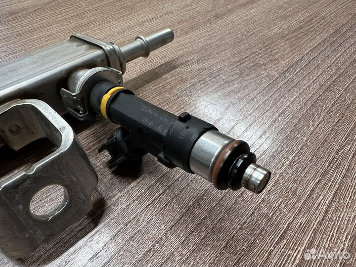 Форсунка инжекторная Mazda 3 BK 2002-2008