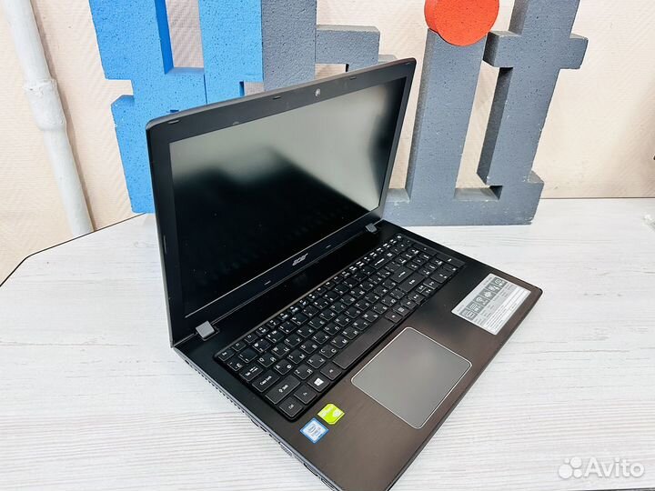 Современный игровой ноутбук Acer