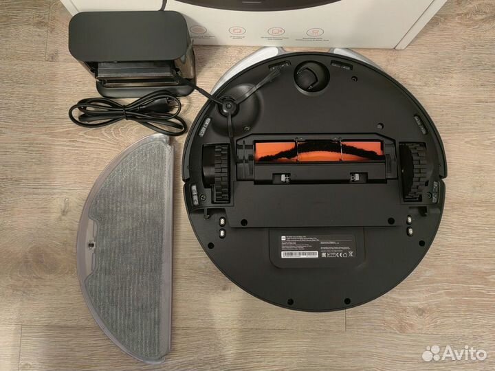 Робот-пылесос Xiaomi Mi Robot Vacuum Mop 2 Pro