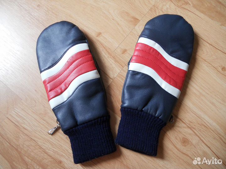 Варежки новые. Экокожа