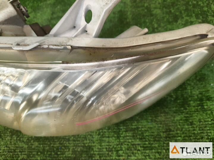 Фара передняя левая toyota axio