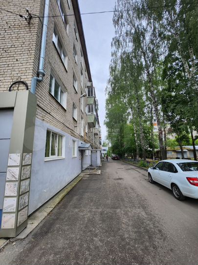 2-к. квартира, 42 м², 3/5 эт.
