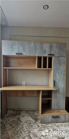 Рабочий/Компьютерный стол 