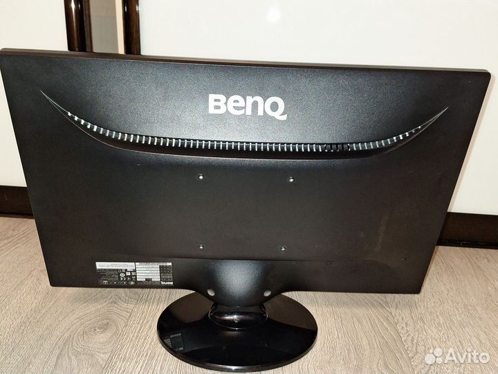 Монитор Benq