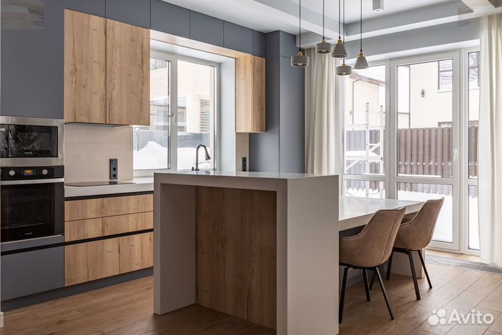 Изготовление кухни тёмная Угловая