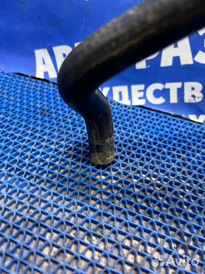 Трубка отопителя Audi A8D3 седан 2005